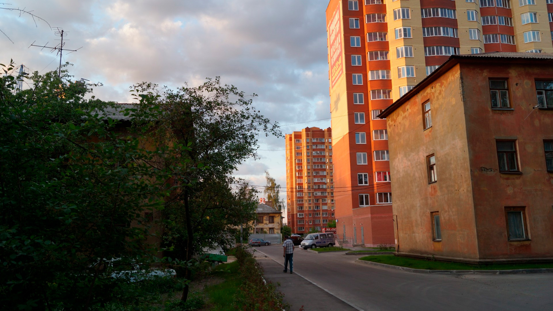 В Подмосковье завелся обливающий людей кислотой маньяк