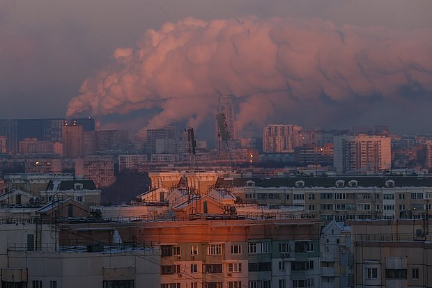 На Украине объяснили невозможность сбить поразившую Трипольскую ТЭС ракету
