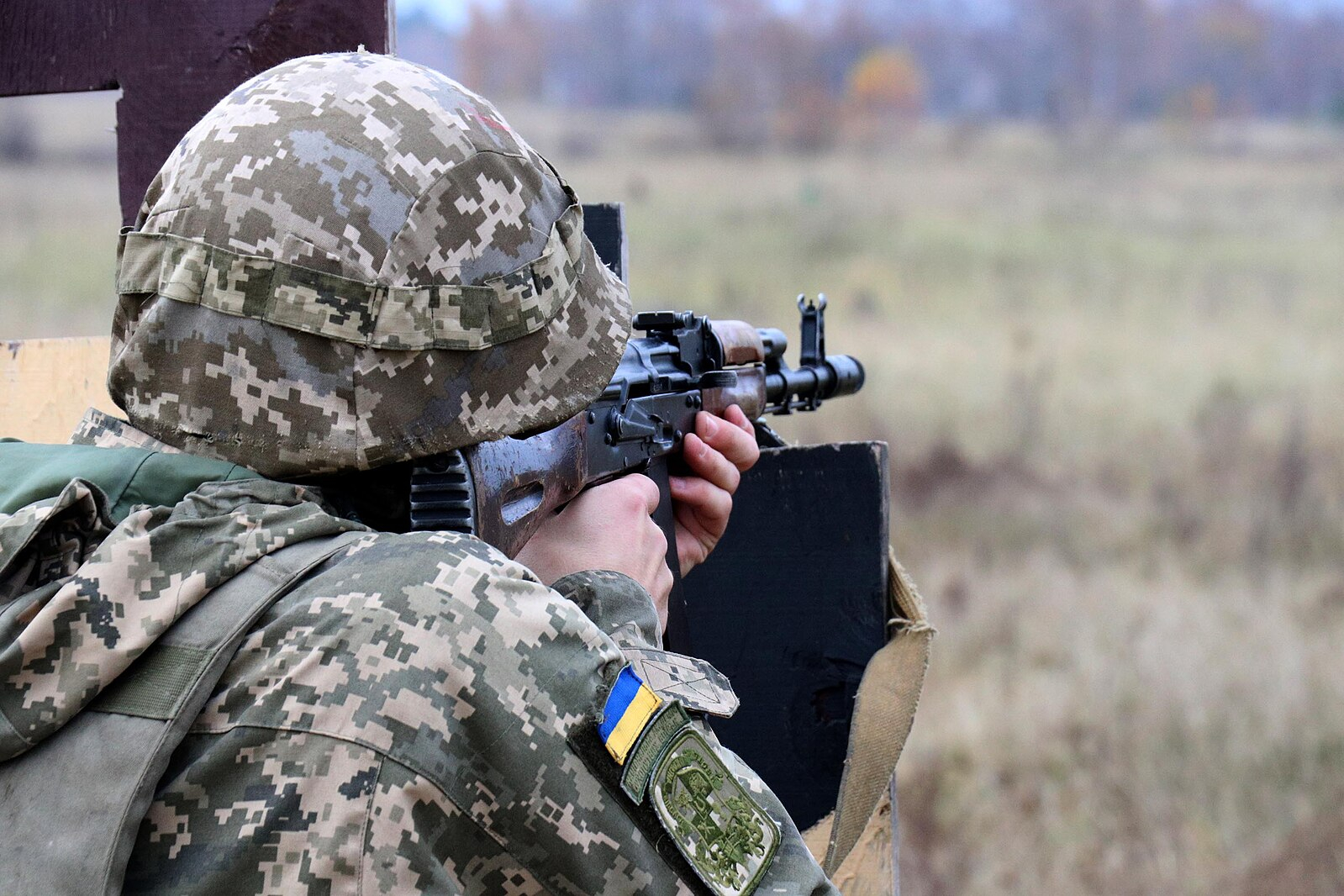 Комбат ВСУ Куриленко: Украина потеряет все территории до Днепра