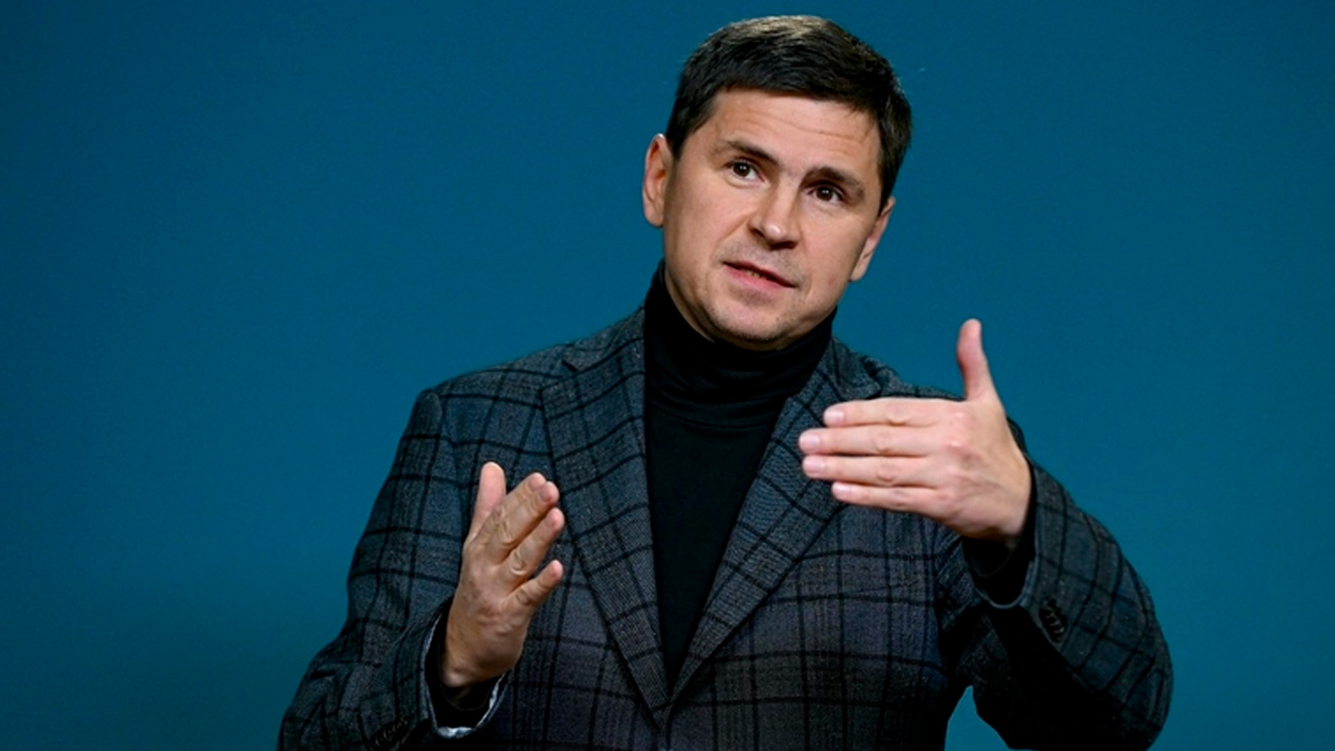 Подоляк рассказал о новой тактике ударов России по электростанциям на Украине