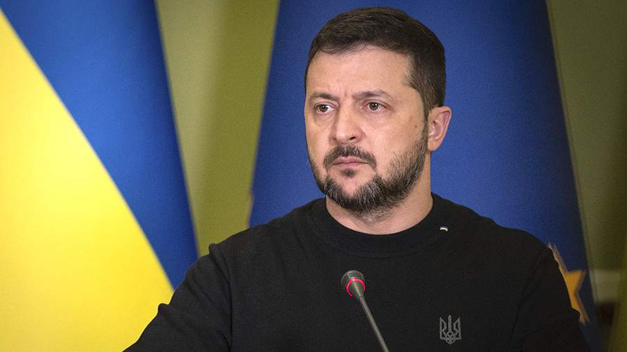 Зеленский подписал закон об ужесточении мобилизации на Украине