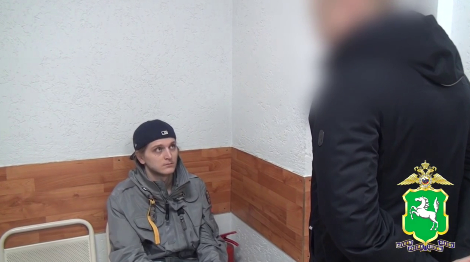 Латвийского рэпера Платину депортируют из России