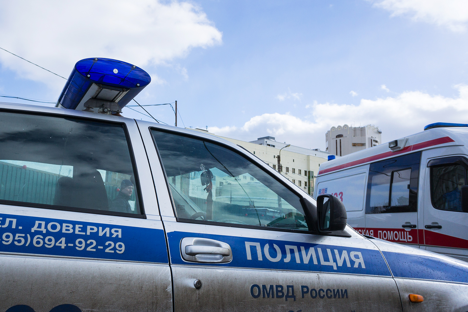 В Волгограде арестовали похитивших людей мигрантов-лжеполицейских