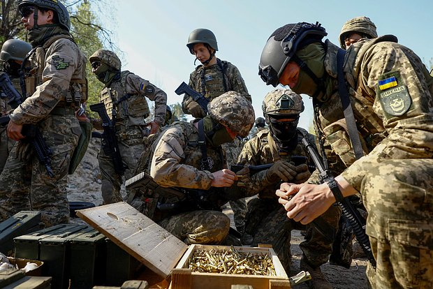 Мировые военные расходы достигли рекордного уровня