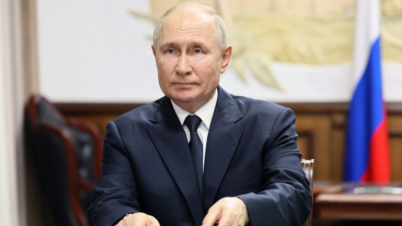 Путин выступил против использования мигрантов для покрытия дефицита кадров
