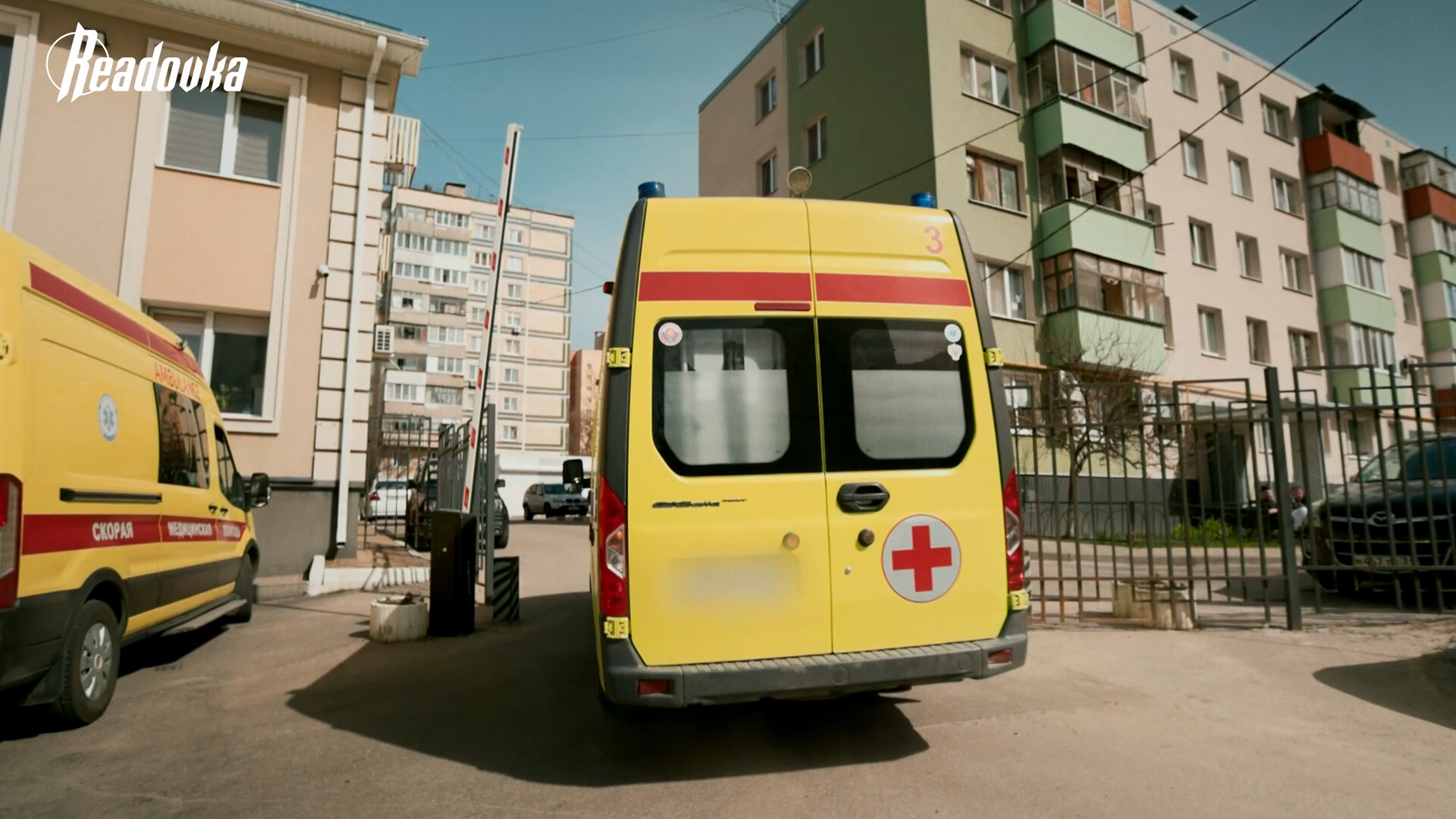 Беспилотник ВСУ ударил по автобусу с людьми в Брянской области