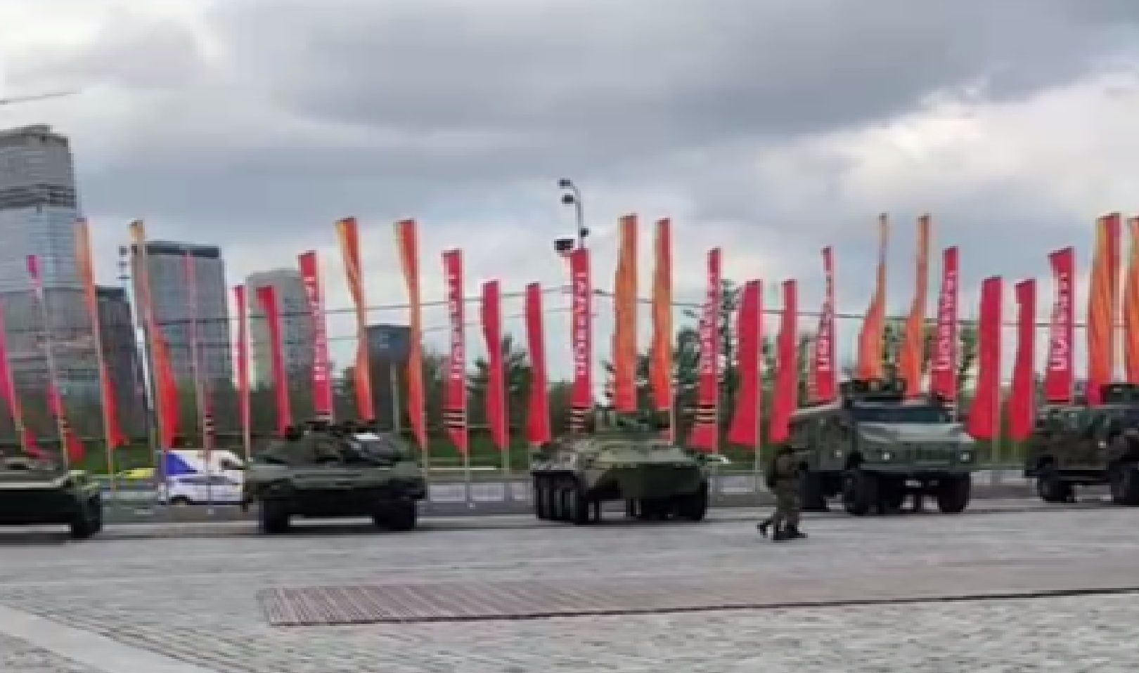 На Поклонной горе выставили трофейный Leopard