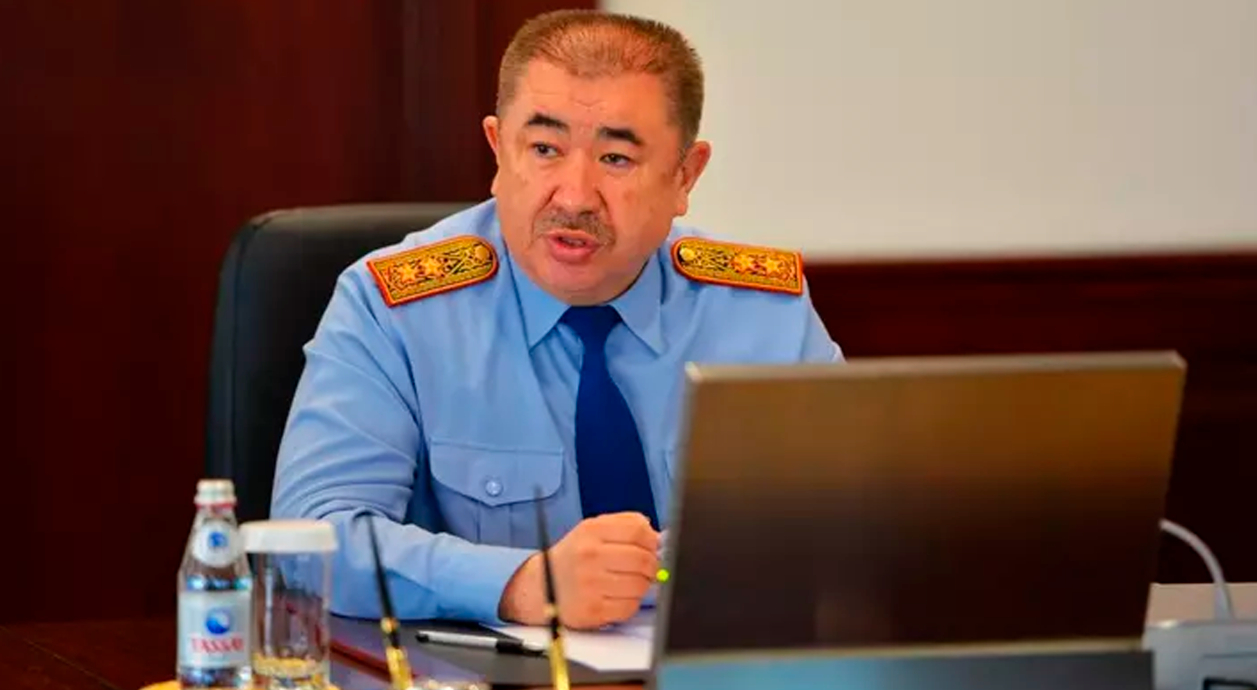 В Казахстане по делу о массовых беспорядках задержали экс-главу МВД Тургумбаева