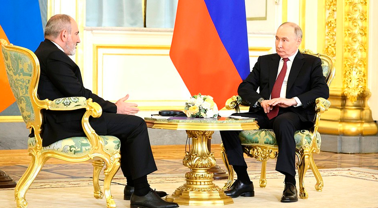 Путин и Пашинян согласовали вывод российских военных из Армении