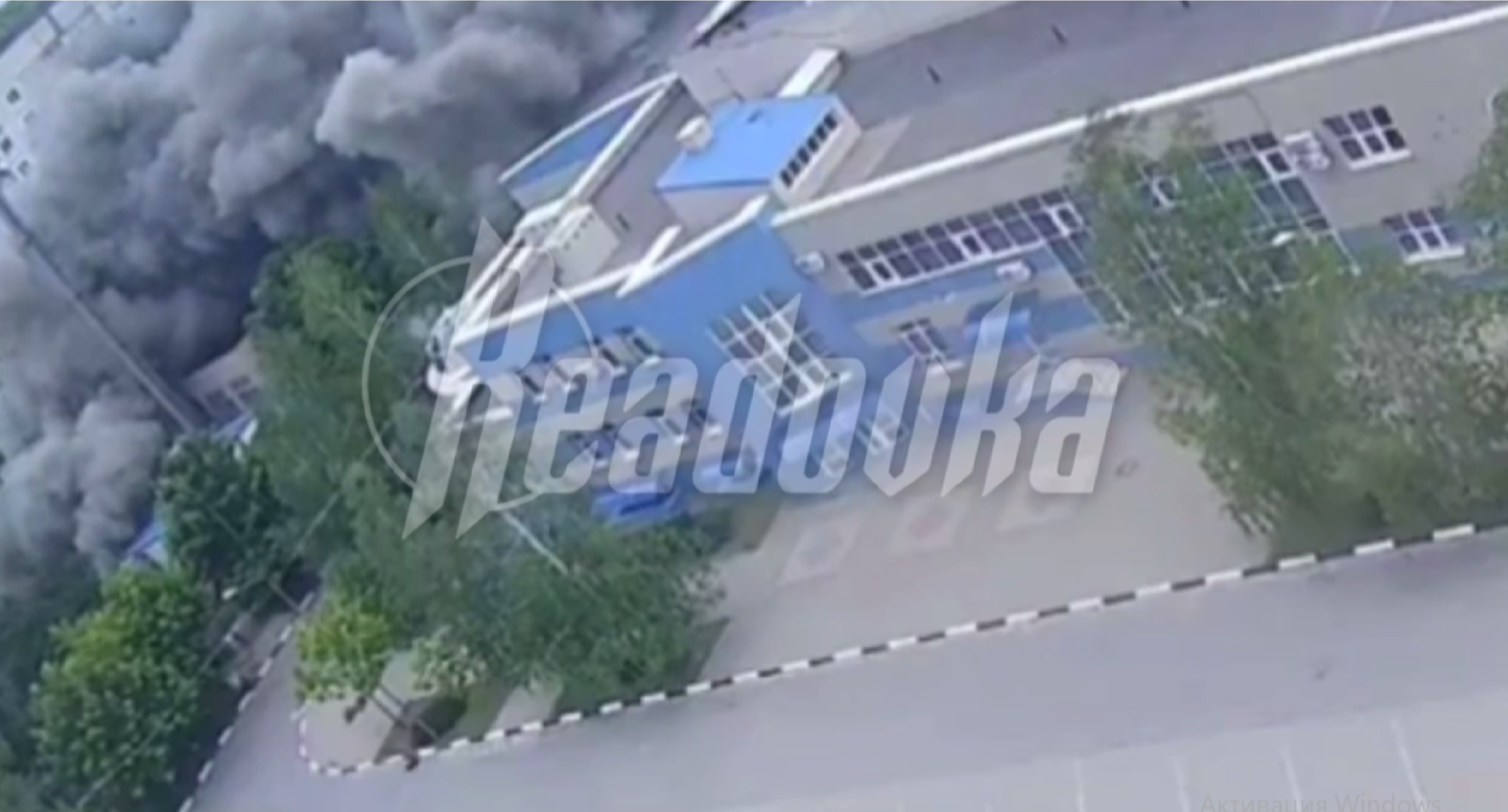 Появились видео прилета снаряда ВСУ по жилому дому в Белгороде