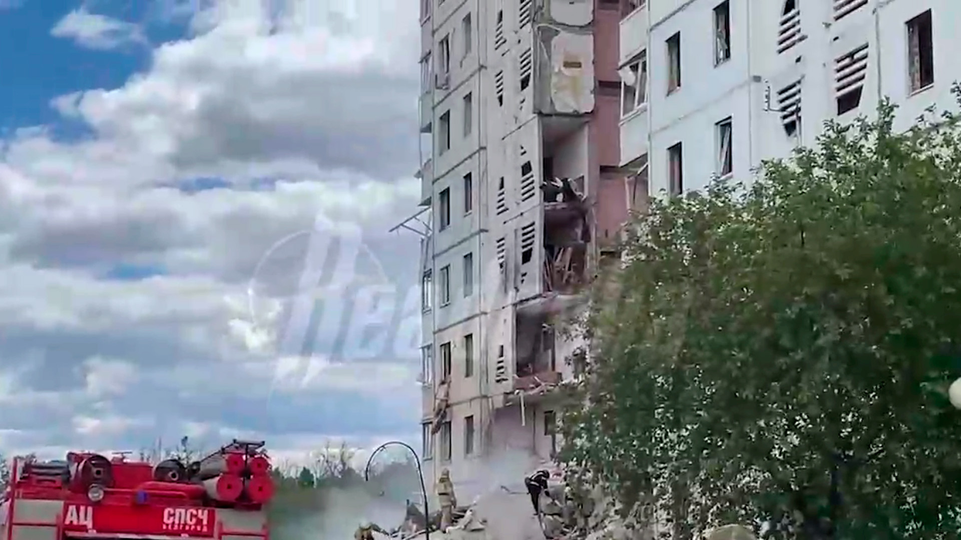 Readovka: ребенок погиб в результате обрушения жилого дома в Белгороде