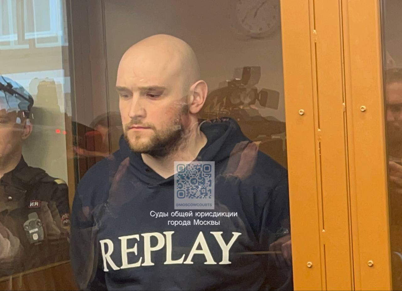 Двух врачей клиники Хайдарова отправили под домашний арест