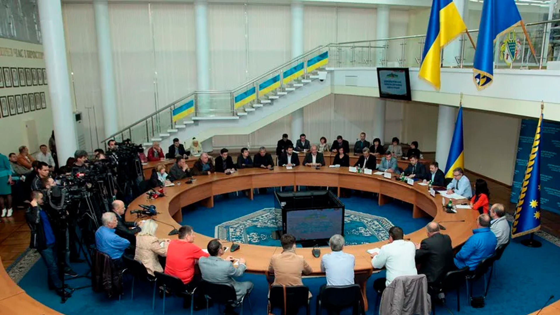 Власти Украины удалили рекомендации не допускать оскорбления в адрес ВС РФ
