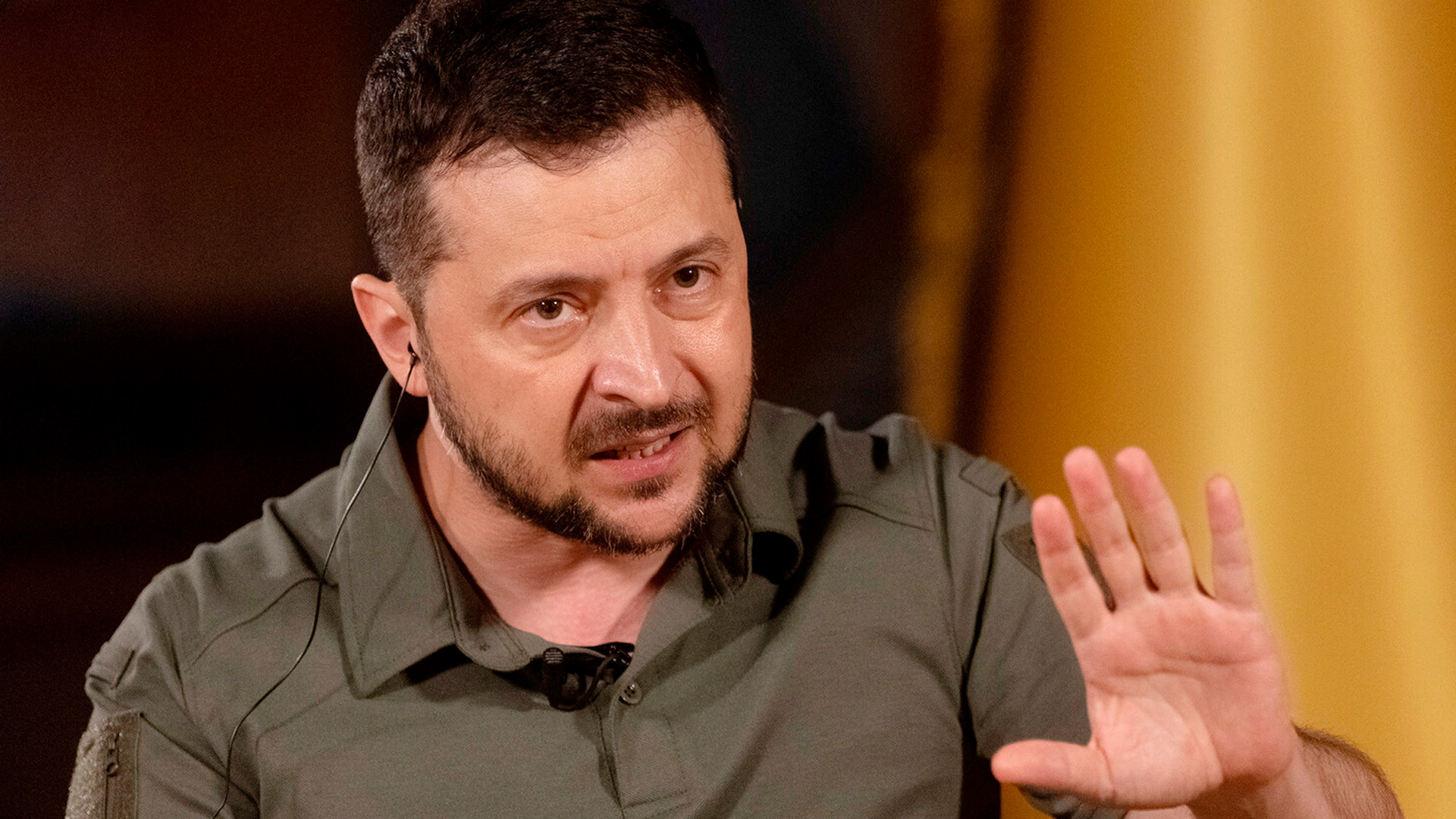 Зеленский заявил, что его не волнуют разговоры о его нелегитимности