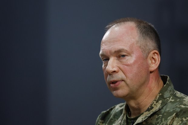 Сырский утвердил пребывание французских военных на Украине