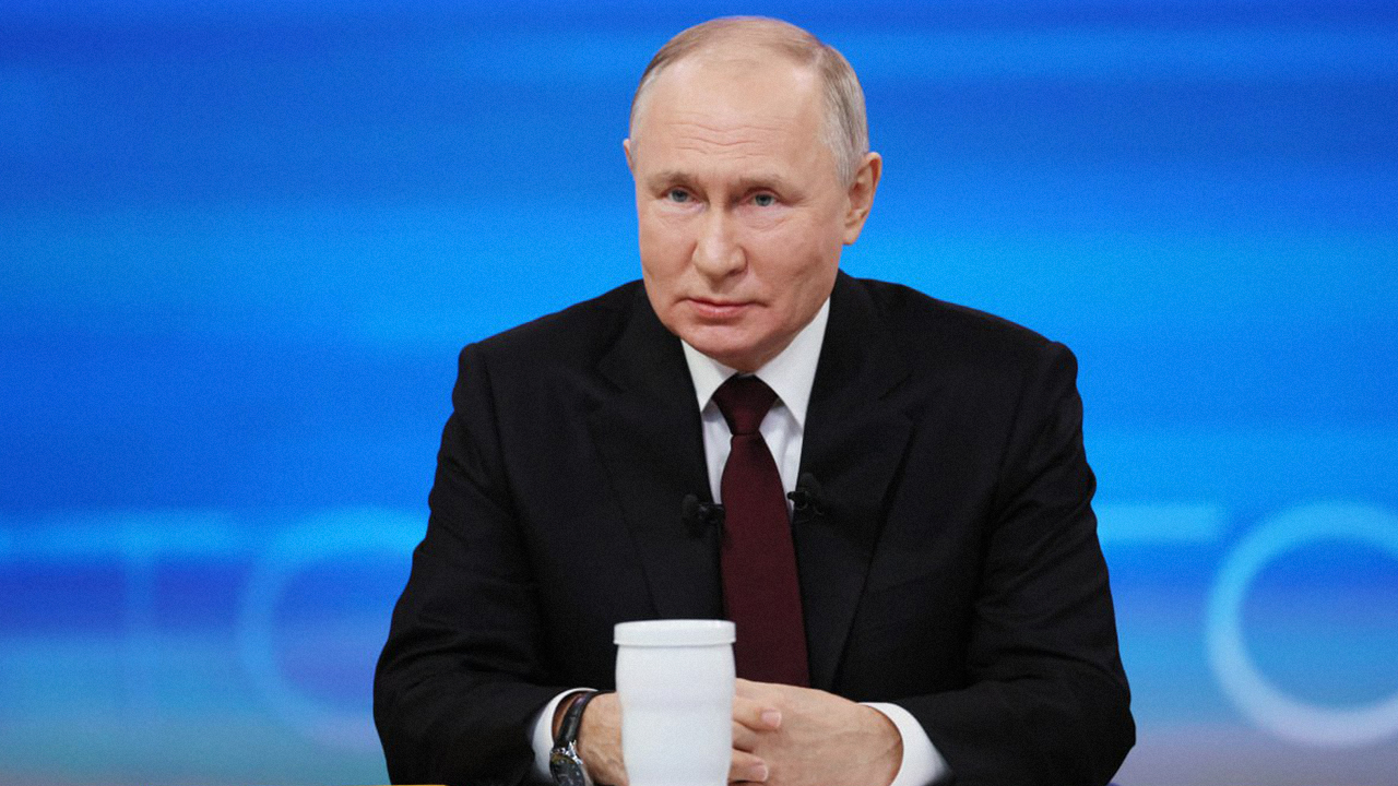 Путин: многодетная семья должна стать нормой жизни