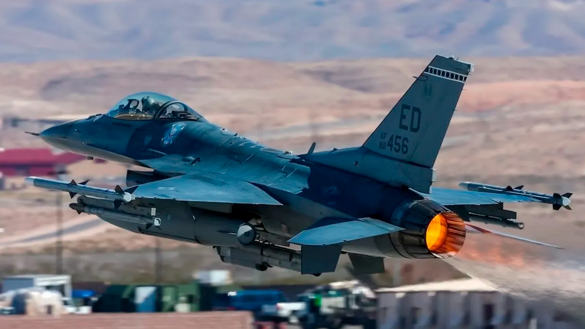 Дания разрешила Украине использовать истребители F-16 для ударов по России