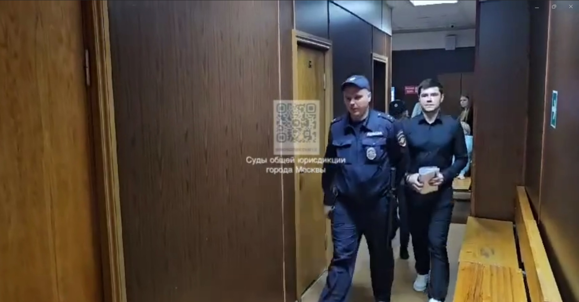 Суд Москвы продлил арест блогеру Шабутдинову