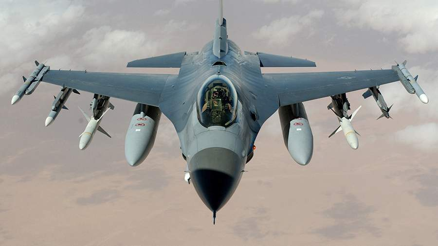 Нидерланды решили летом передать Украине истребители F-16
