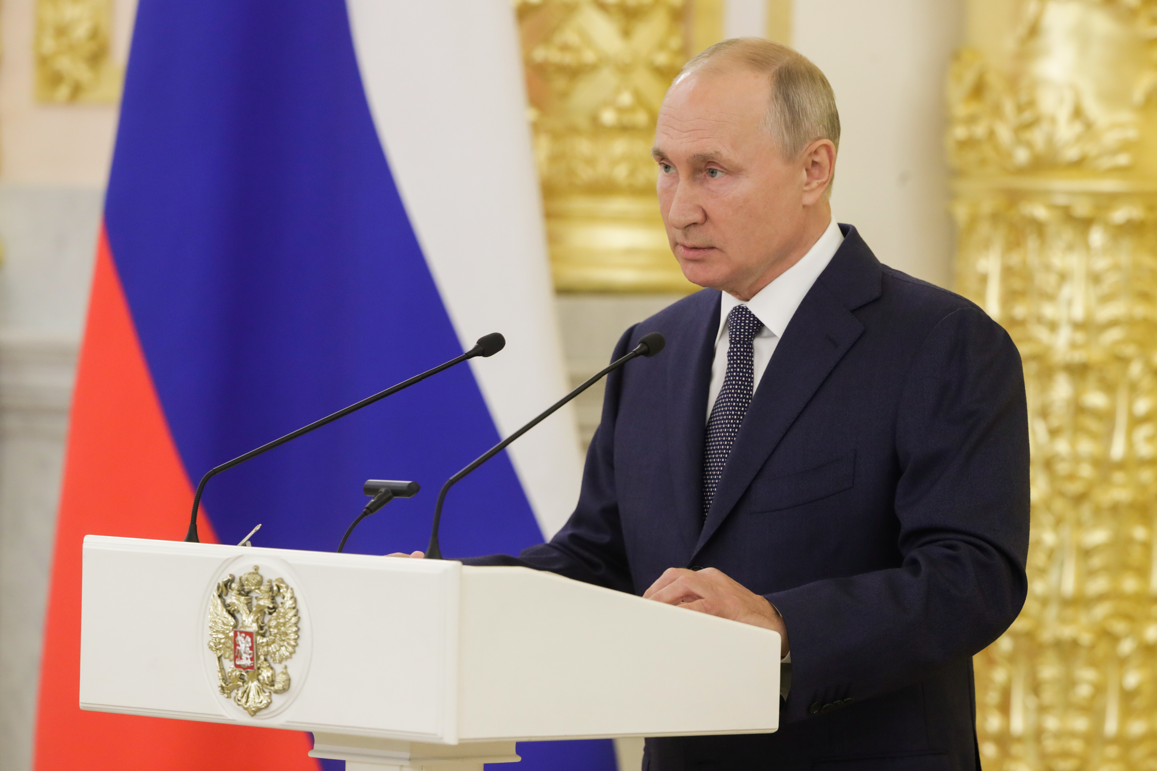 Путин: в России выросла замечательная плеяда военных командиров