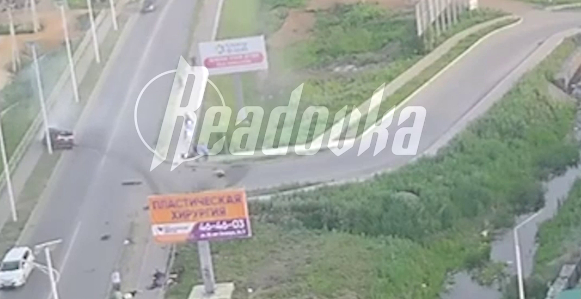 В Благовещенске машина влетела в толпу людей на бешеной скорости