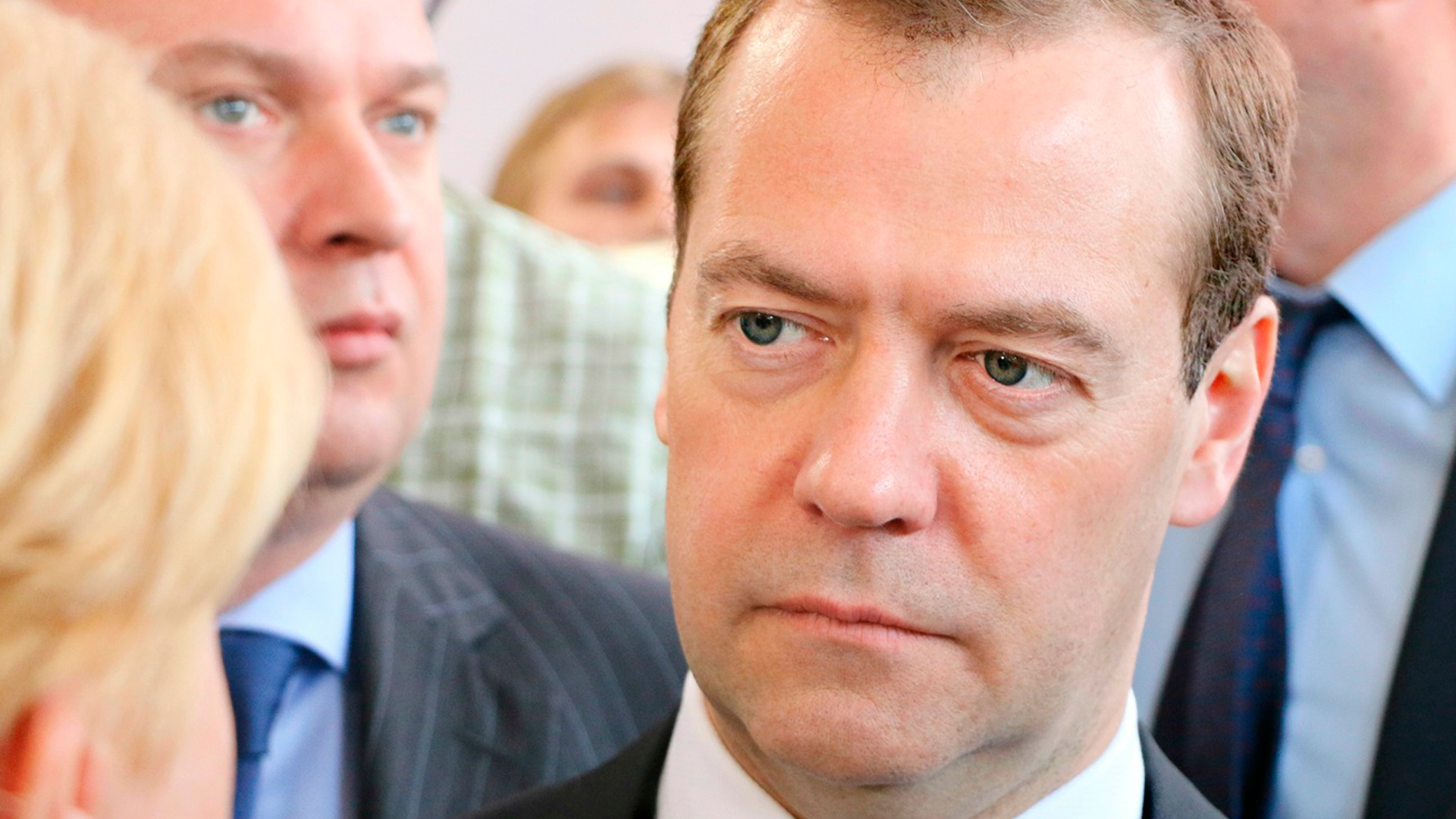 Медведев опроверг наличие здравомыслящих сил в украинской Раде
