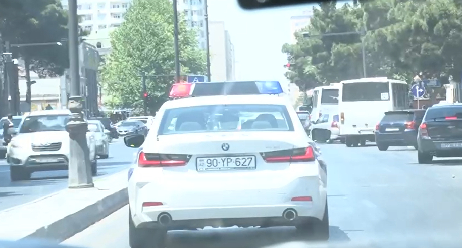 В Баку мужчина открыл стрельбу и убил четырех человек
