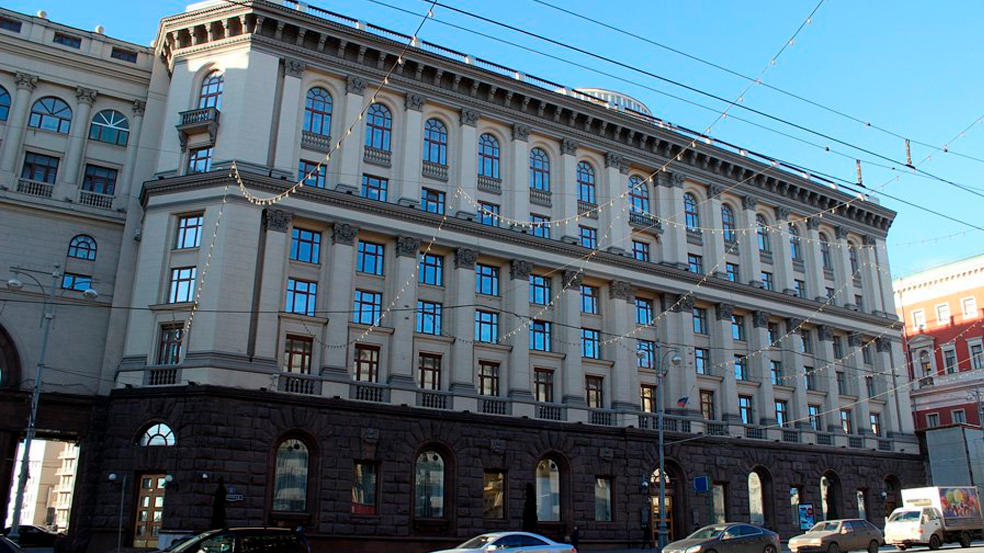 Минобрнауки предложило увеличить стипендию учащимся в вузах родителям до МРОТ