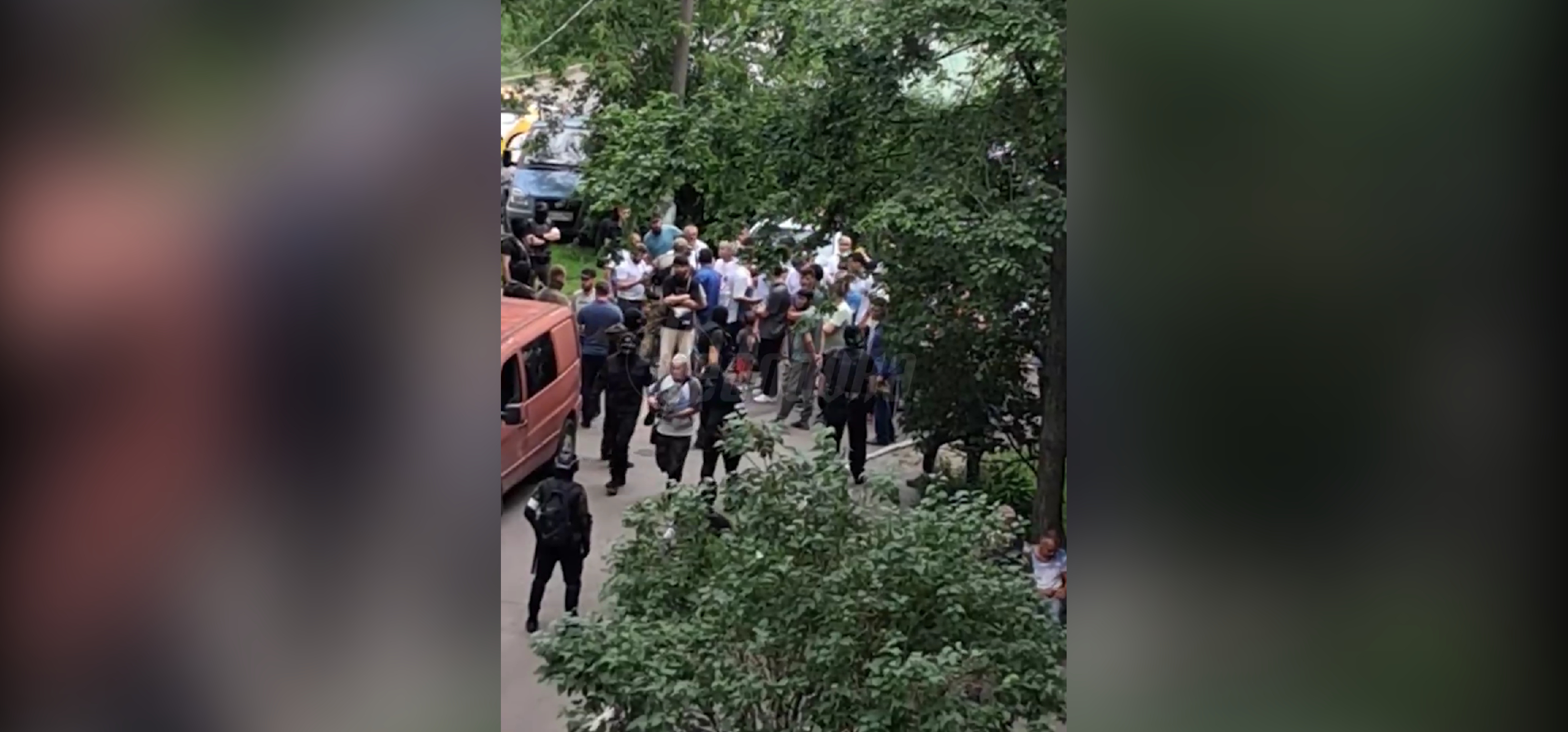 В Балашихе силовики провели рейд в молельном доме