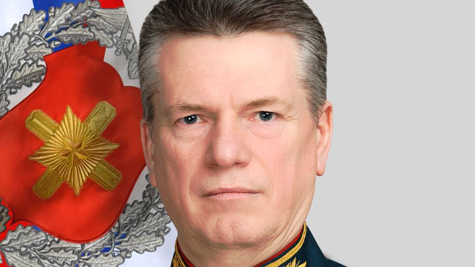 Суд продлил арест главного кадровика Минобороны Кузнецова по делу о взятках