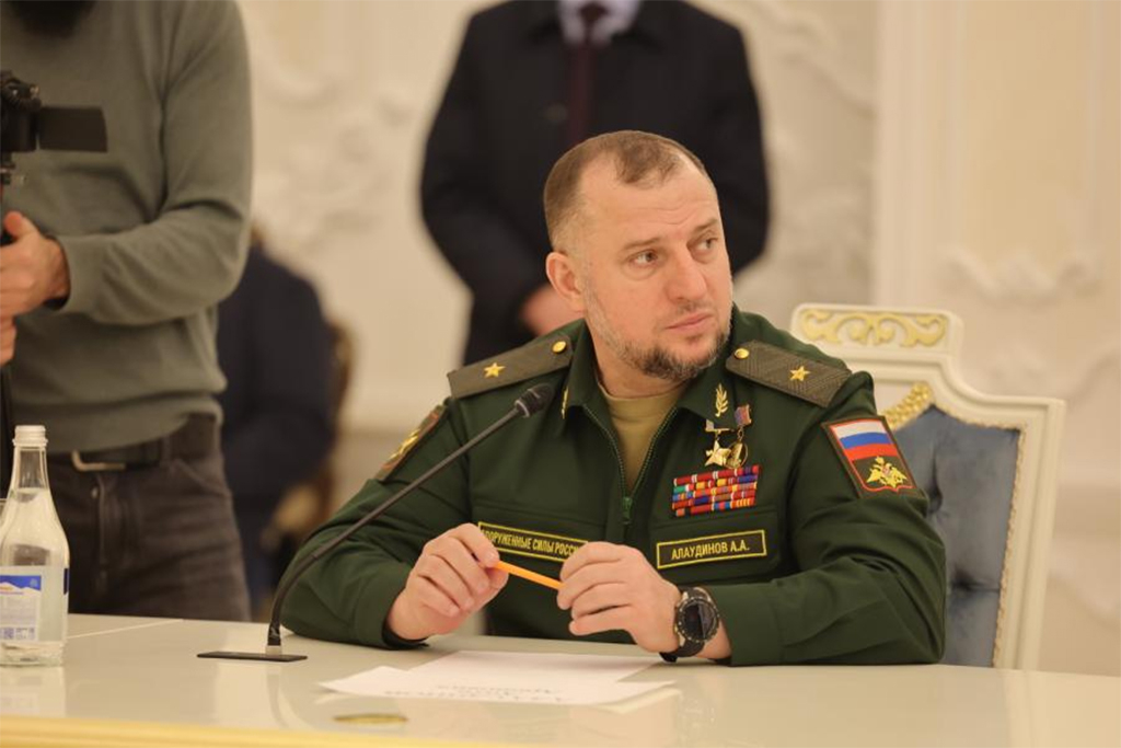 Алаудинов пообещал наказать боевиков ВСУ, расстрелявших российского военного
