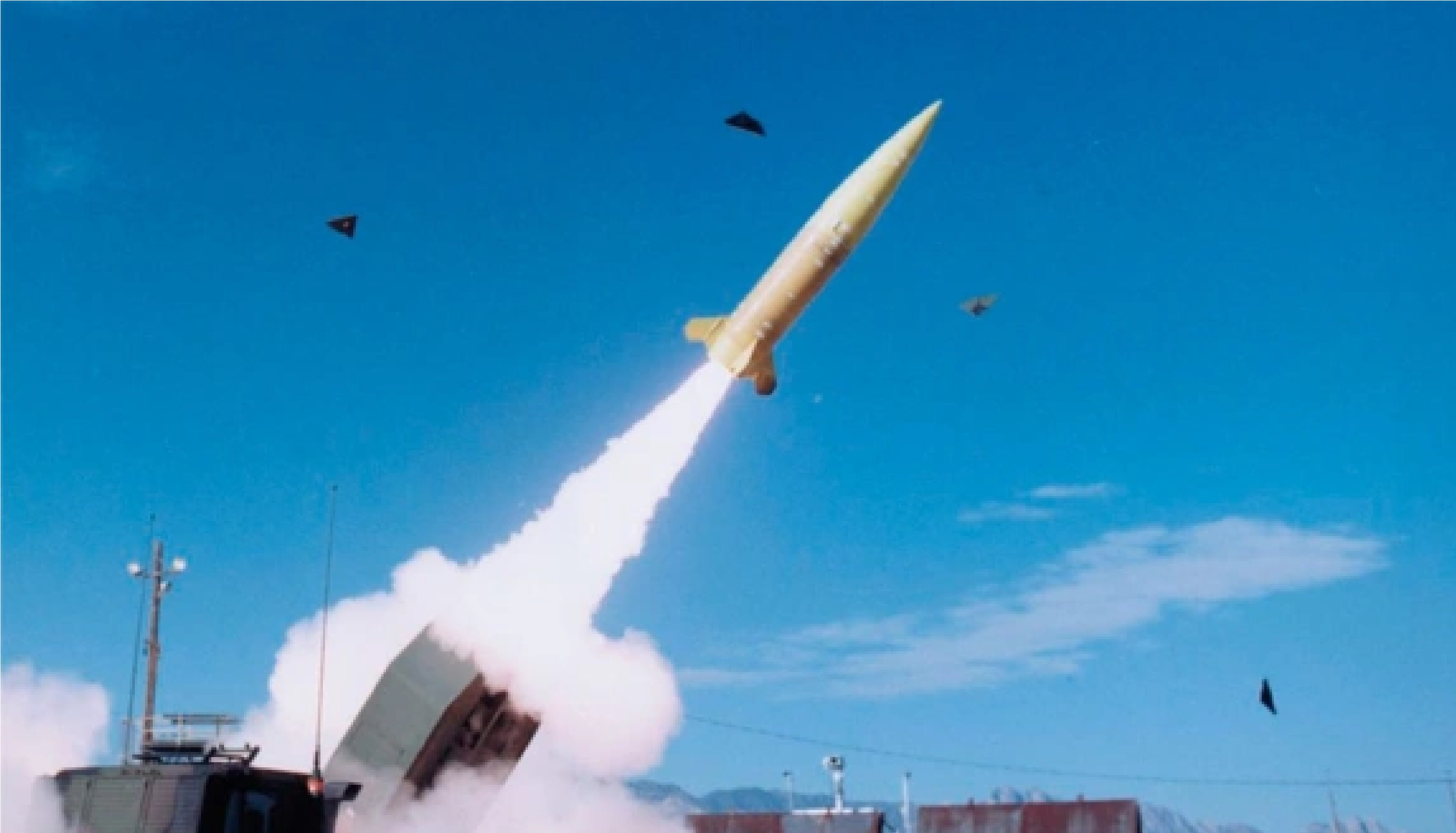 Русская армия сбила две летевшие к Крыму ракеты ATACMS над Херсонской областью