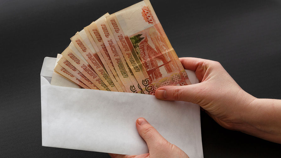 Почти 2,5 тысячи строителей остались без зарплат в Екатеринбурге