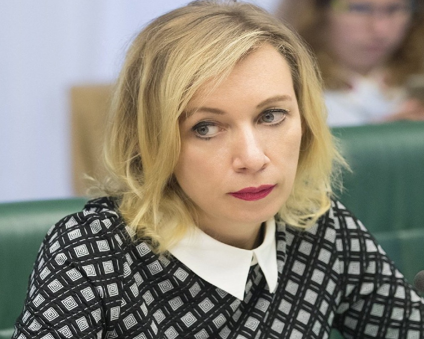 Захарова анонсировала жесткий ответ на передачу Украине доходов от активов РФ