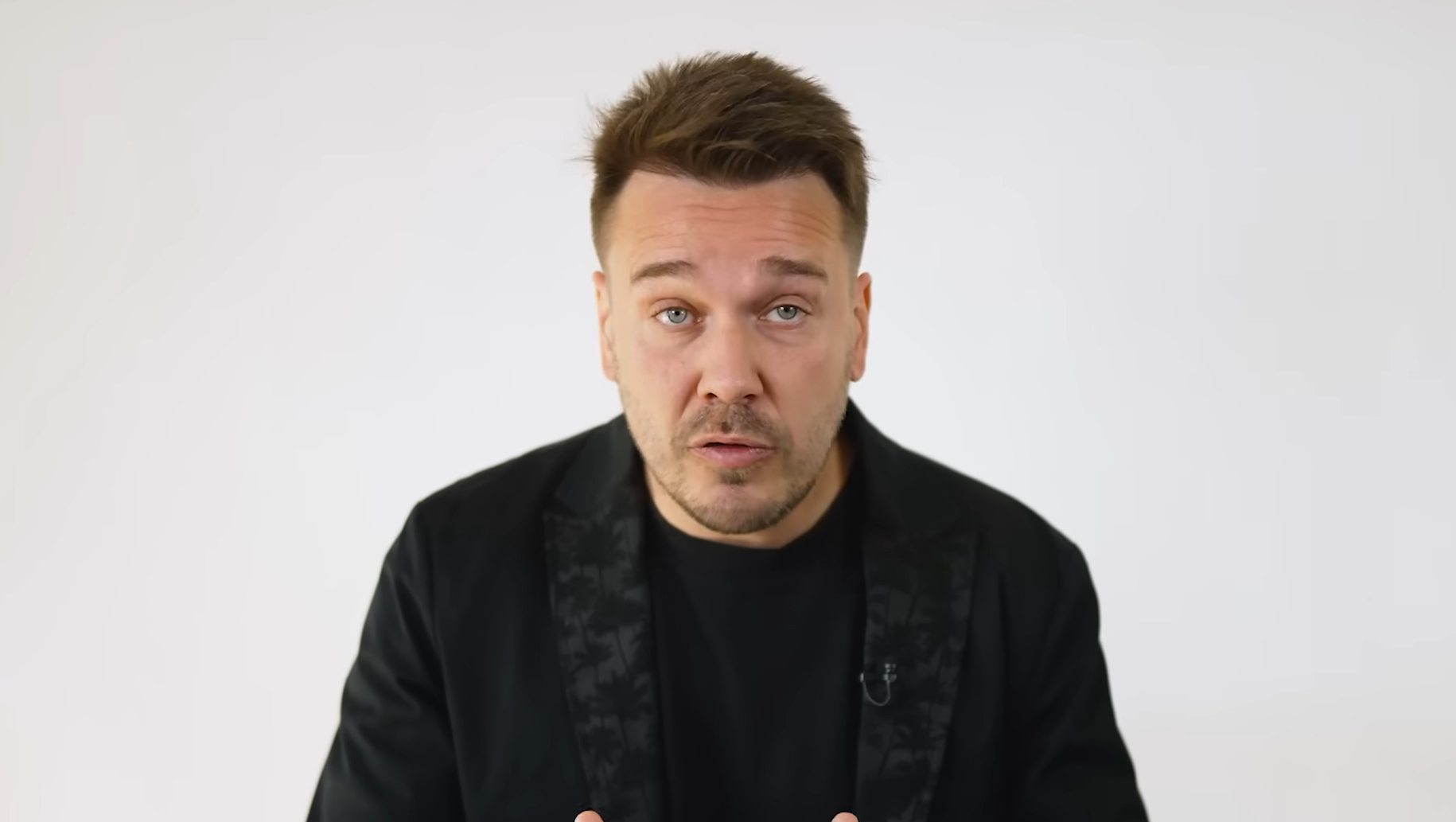 Журналиста Зыгаря заочно приговорили к 8,5 годам тюрьмы за фейки об армии