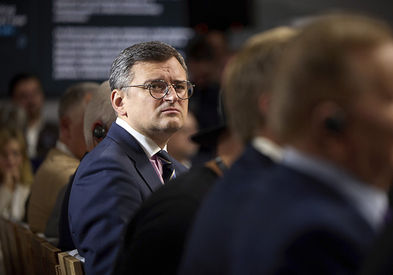 Кулеба: Украина готова к переговорам с Россией
