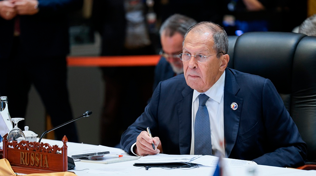 Лавров отверг возможность капитуляции России