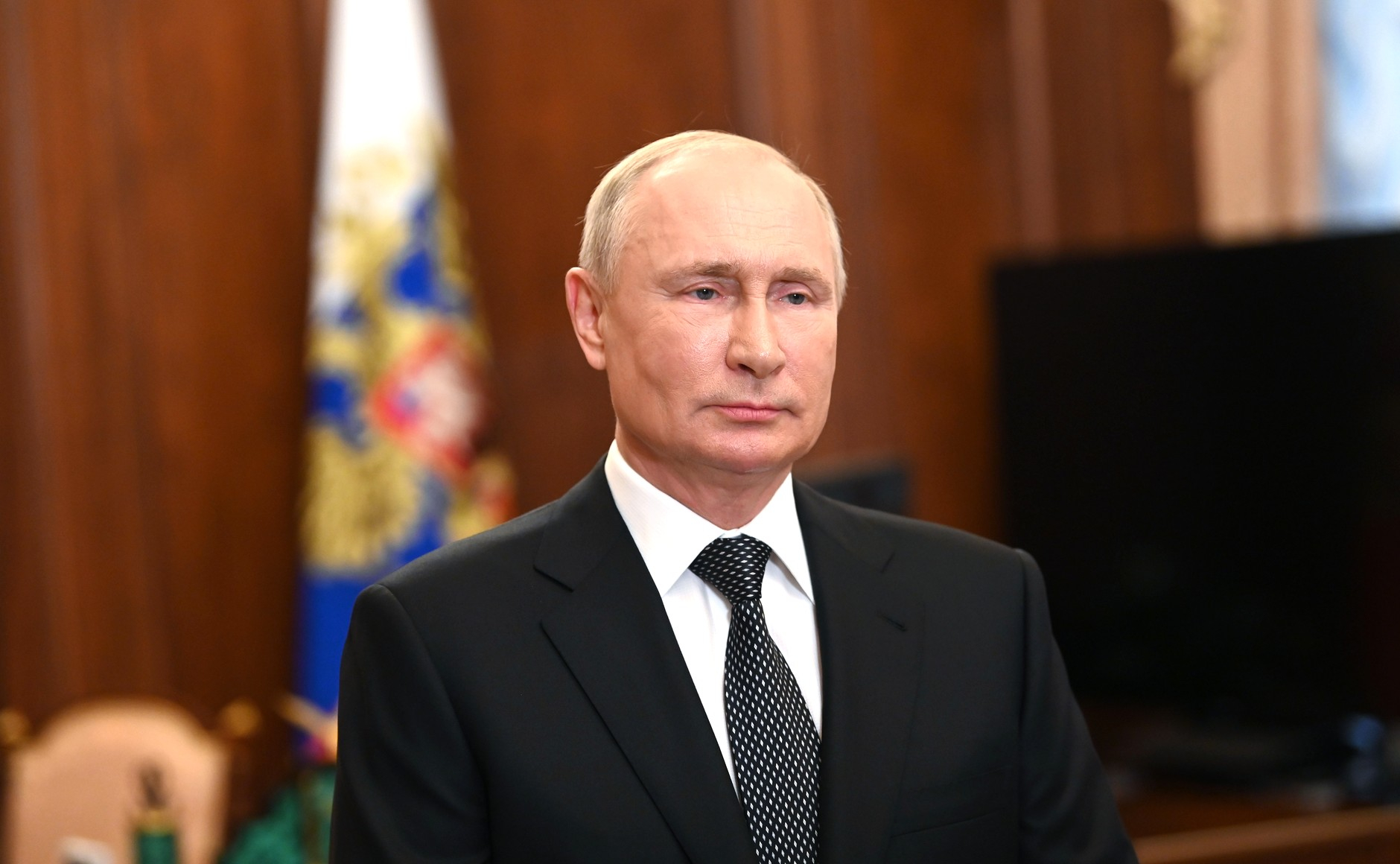 Владимир Путин поздравил моряков с днем военно-морского флота