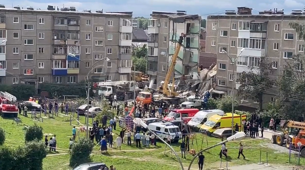 Эксперт по выживанию Халилов объяснил, как спастись в случае обрушения здания