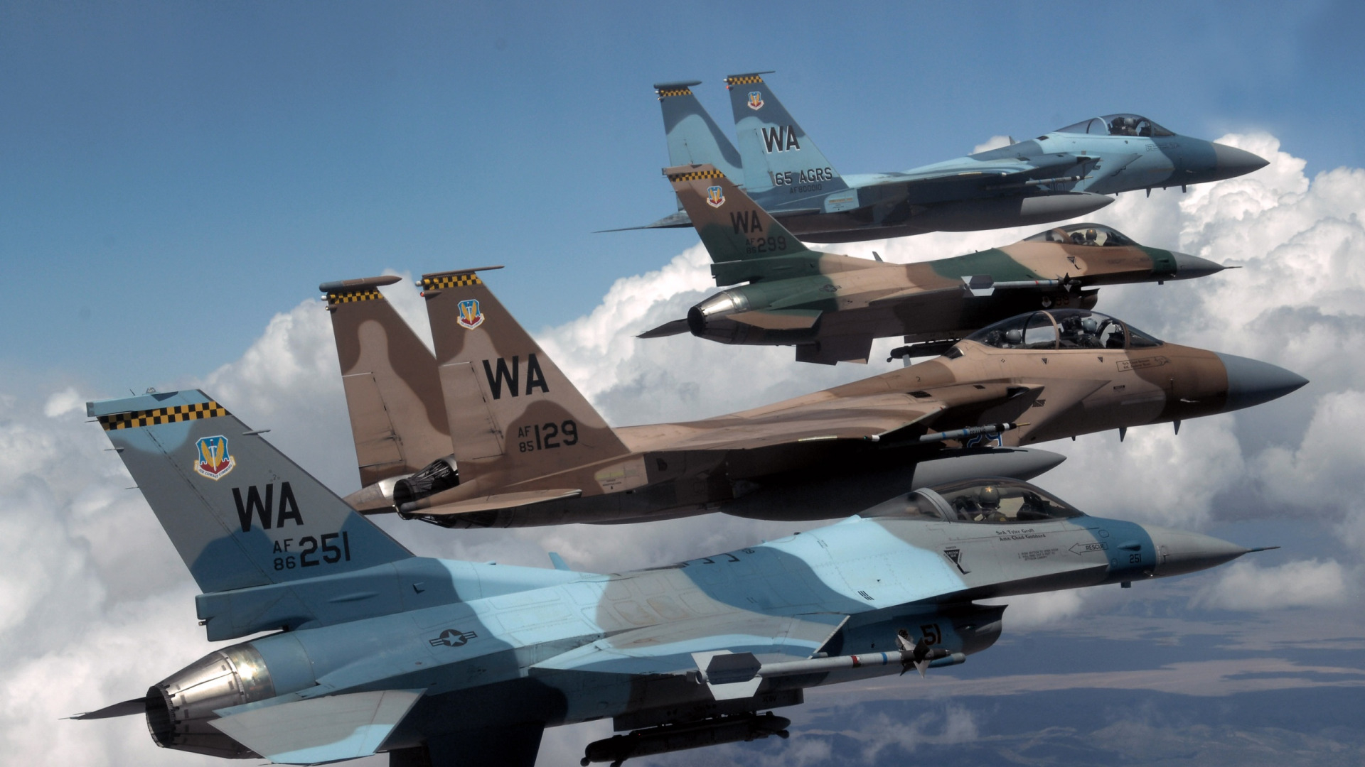 Рожин: F-16 не изменят ситуацию на Украине
