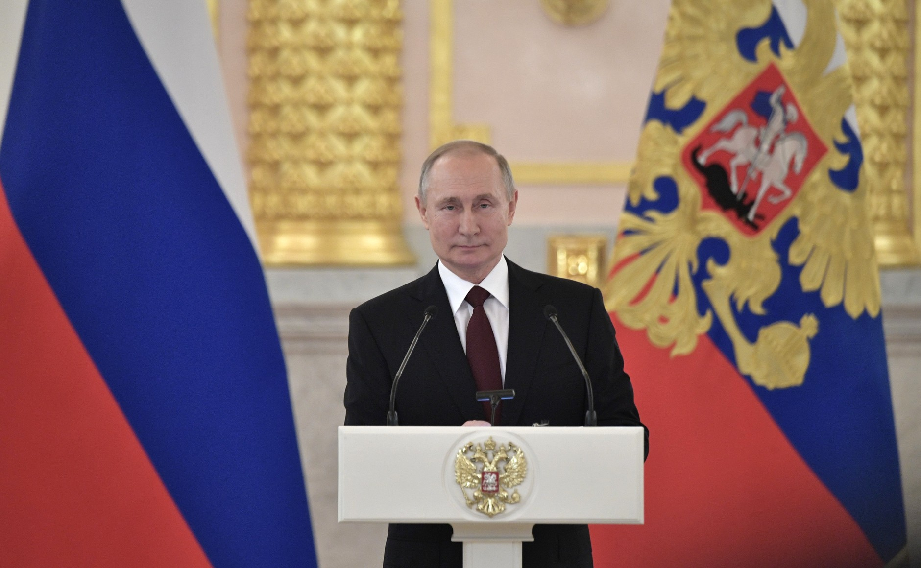 Путин подписал закон об ответственности за участие в нежелательной организации