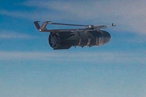 Россия впервые ударила «гибридом ракеты и бомбы» по Сумской области