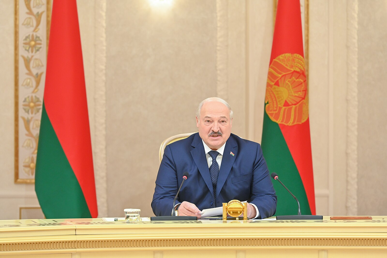 Лукашенко заявил о нарушении воздушного пространства Белоруссии украинскими БПЛА