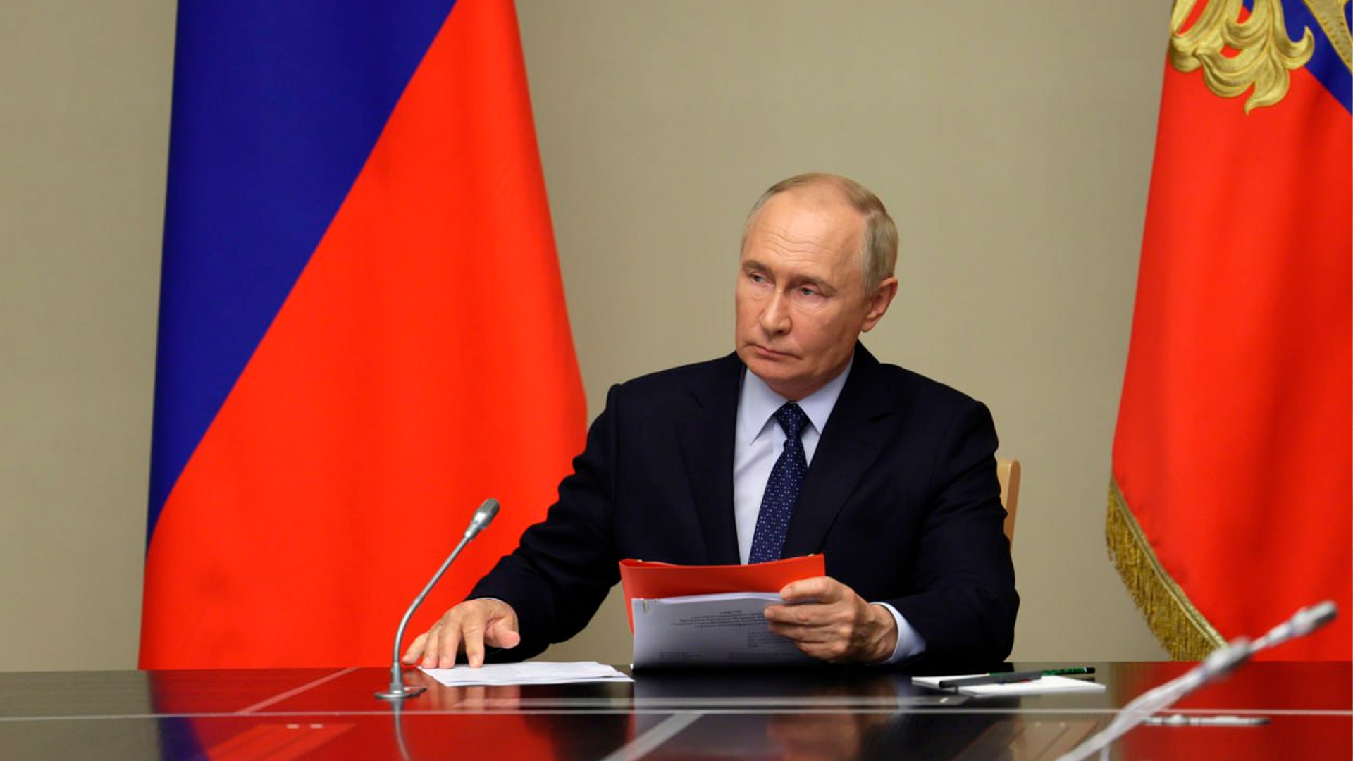 Путин: Запад воюет с Россией руками украинцев