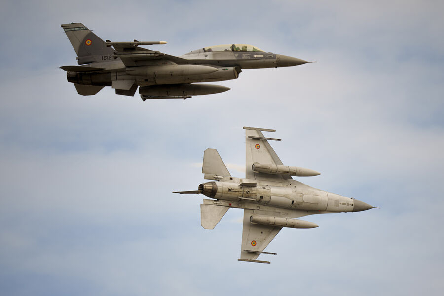 Молдавия опровергла сведения о размещении в стране самолетов F-16 для Украины