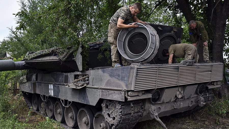 Военный эксперт Рожин: западная техника не дала преимущества ВСУ в зоне СВО