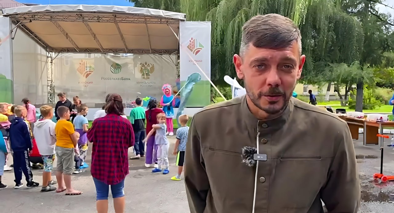 Readovka организовала праздник для детей в ПВР в Курске