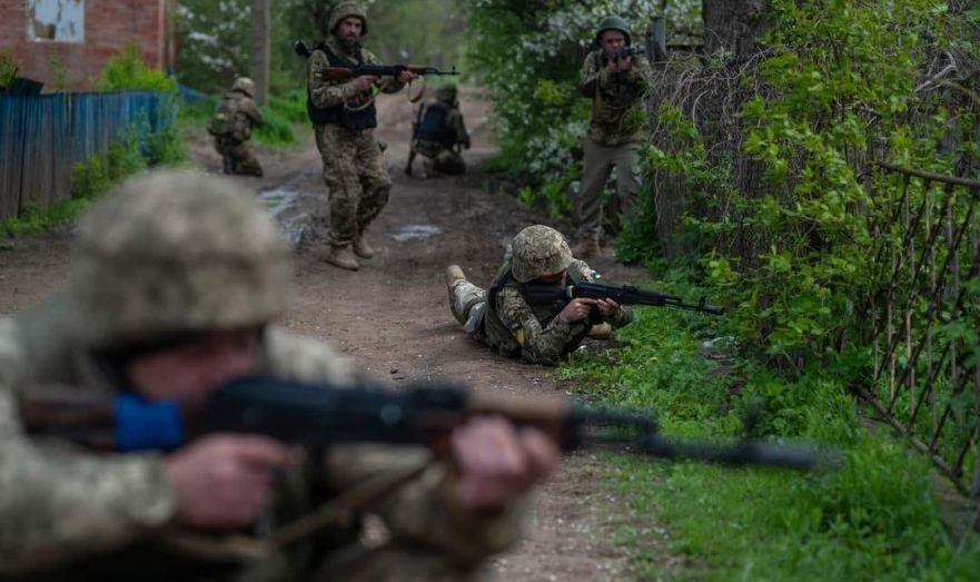 Журналист Боуз предрек крах Украины из-за операции ВСУ в Курской области