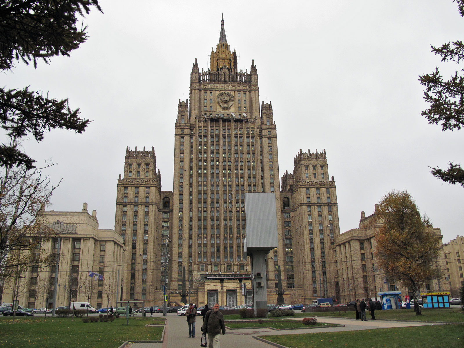 Посла Италии вызвали в МИД РФ из-за репортажей о ВСУ в Курской области