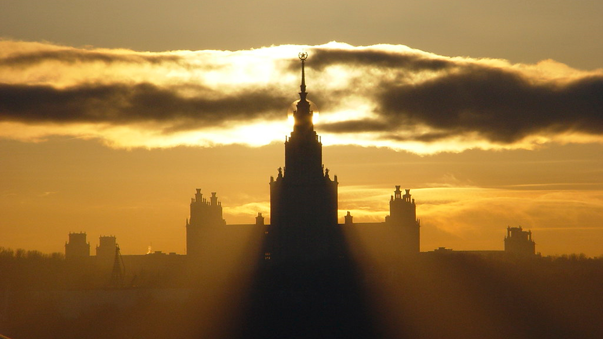 Москвичей предупредили о жаре до 30 градусов на 1 сентября
